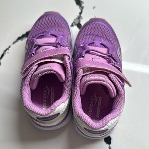 NEW - SAUCONY TODDLER SHOES 
US 10W UK 9 EU 26